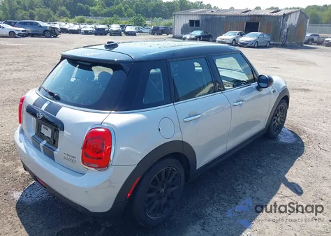 2018 Mini Hardtop Cooper z USA, uszkodzony, nr VIN WMWXU1C50J2F81148